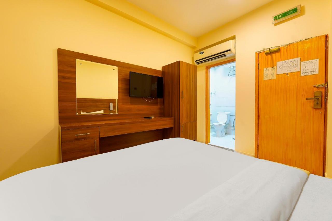 Oyo 925 Emirates Hotel Дубай Екстер'єр фото